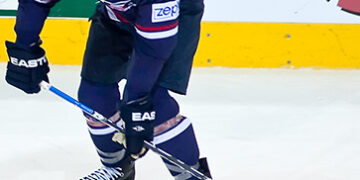 SUTER_Ryan-2009-7987